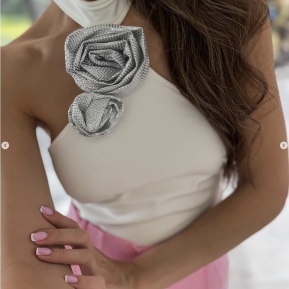 ZARA RHINESTONE FLORAL HALTER BODYSUIT - Medium - Picture 5 of 16